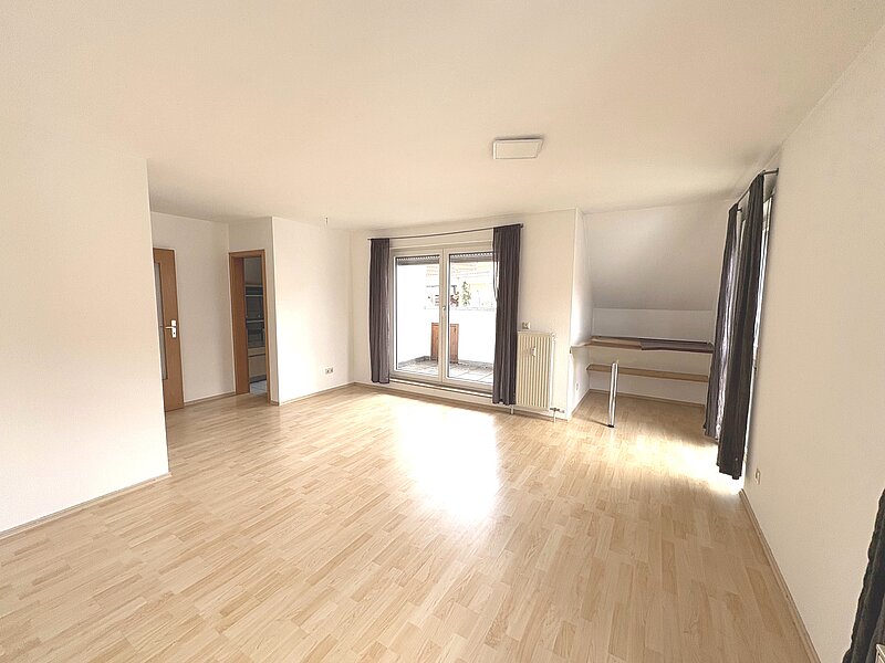 Details zu Dachgeschosswohnung in Uhingen (FIO-10814818620)