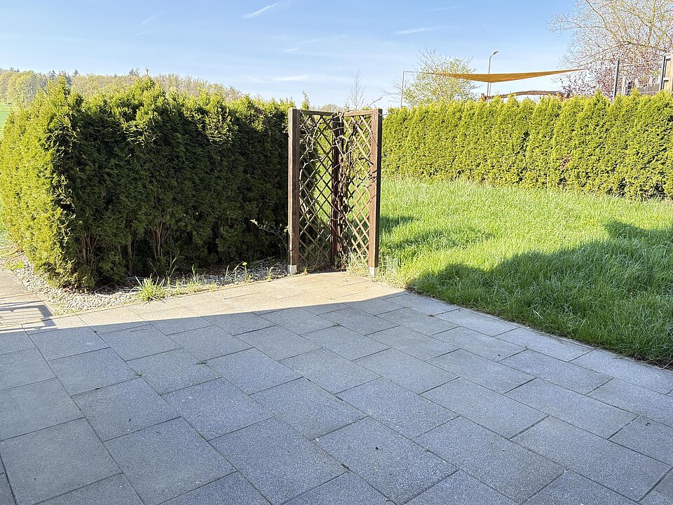 Terrasse mit Garten