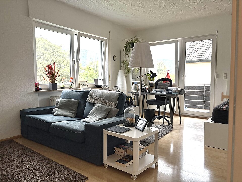 Wohn-/Schlafzimmer OG-Wohnung links