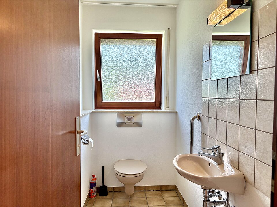 Separate Toilette