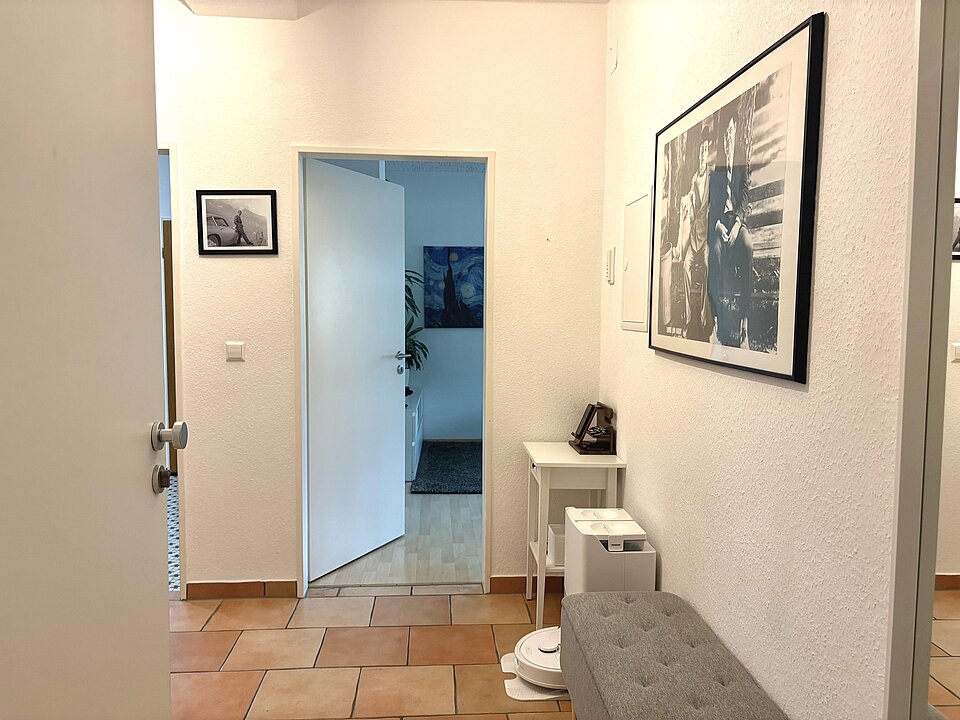 Flur OG-Wohnung links