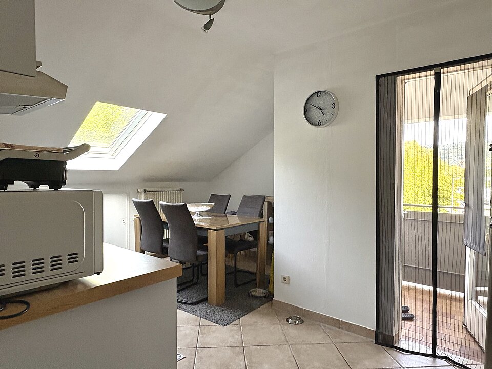 Küche DG-Wohnung links