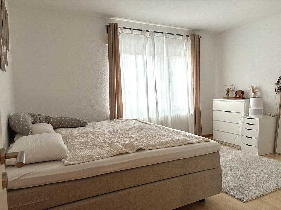 Elternschlafzimmer OG-Wohnung rechts