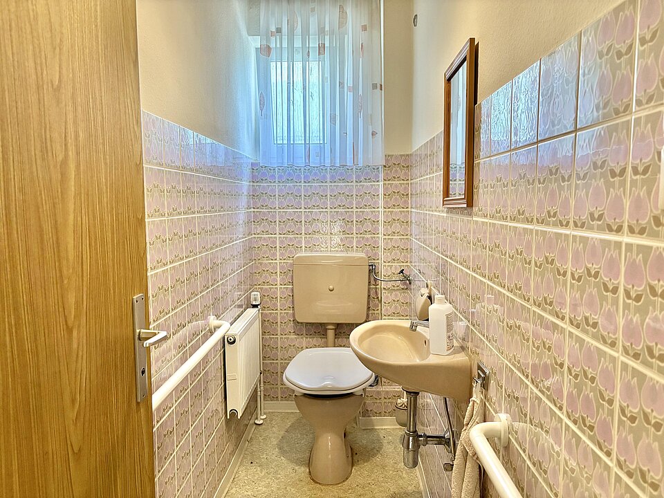 Separate Toilette