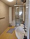 Bad mit Dusche und Wanne