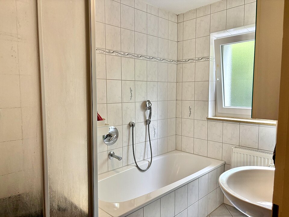 Badezimmer EG