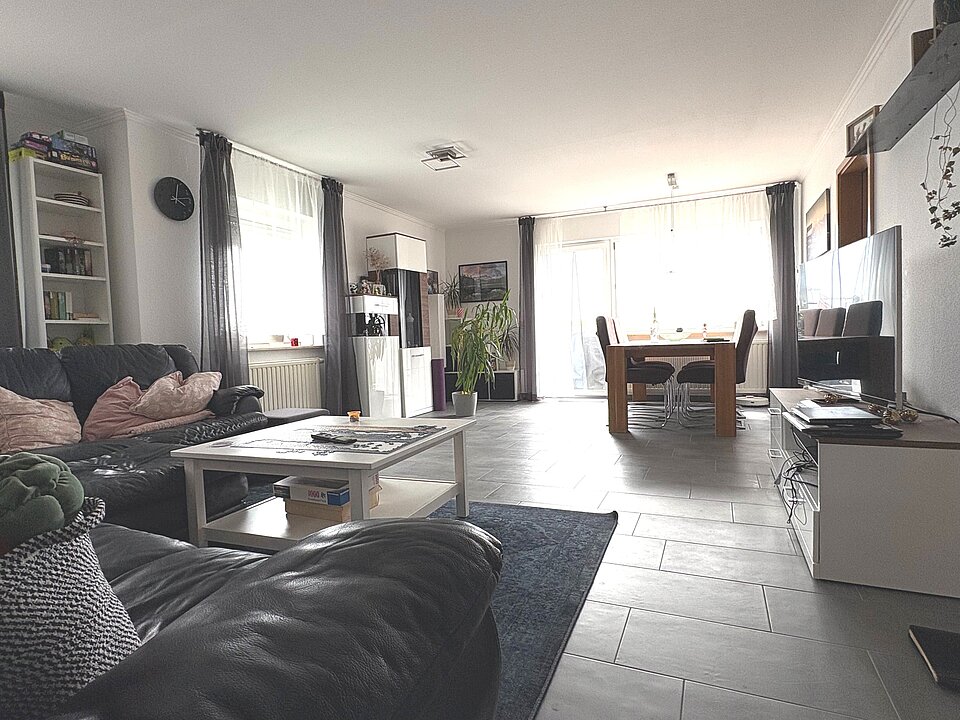 Wohn-und Esszimmer