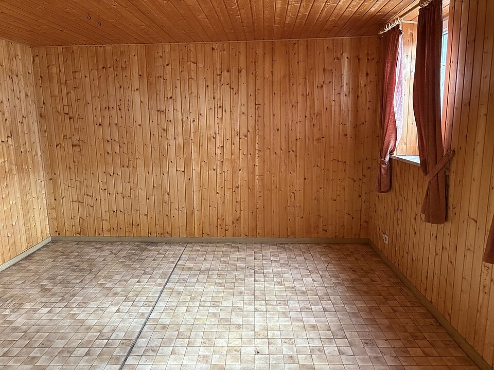 ausgebautes Zimmer im EG