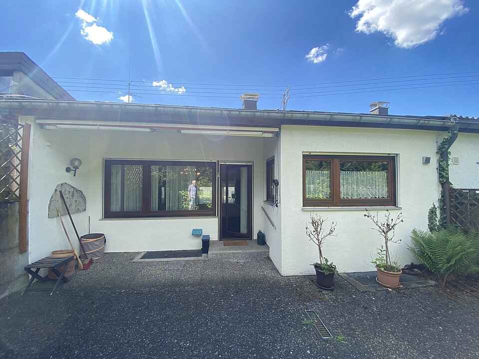 Rückwärtige Ansicht