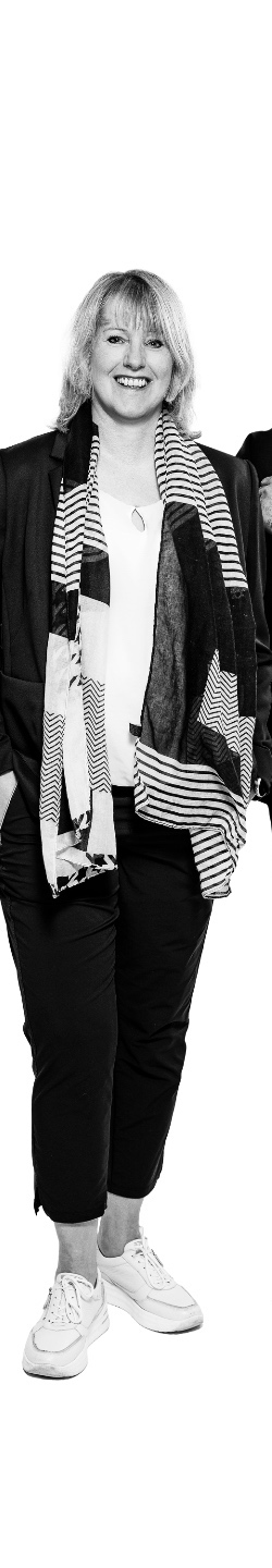 stehendes Portrait Sylvia Röder